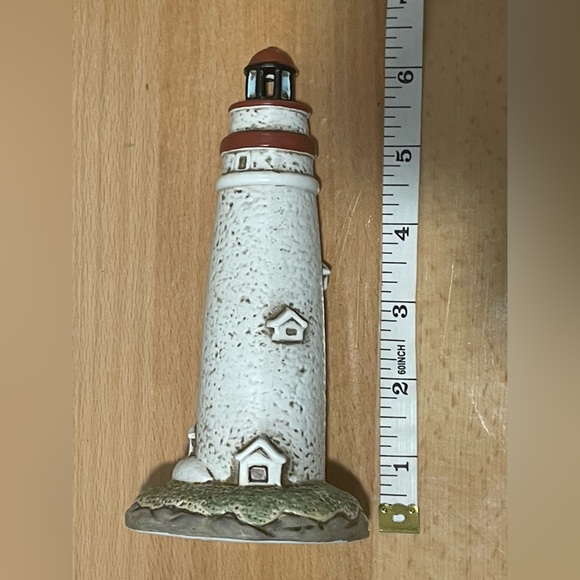 Marblehead Lighthouse, Ohio. Lefton China 01194 Replica 1993. Collectable. - Picture 6 of 7